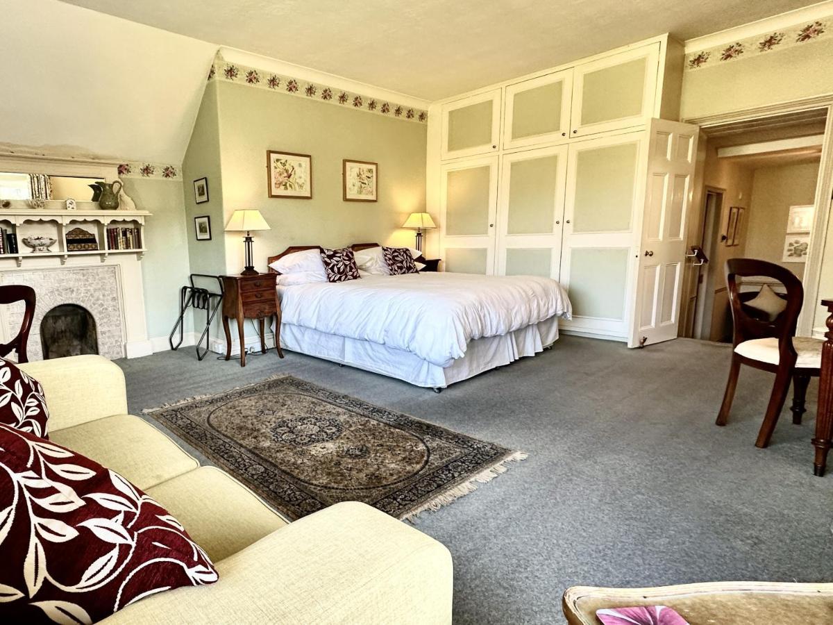 ฟาร์ทิงส์ โฮเต็ล แอนด์ เรสเทอรองต์ Hotel ทอนทัน ภายนอก รูปภาพ